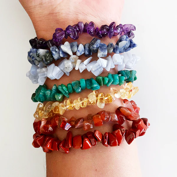 CHAKRA SET CRYSTAL CHIP BRACELETS