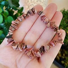 RHODONITE CRYSTAL CHIP BRACELET
